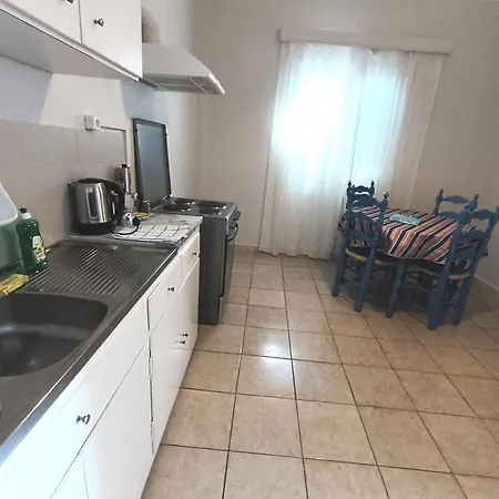 Apartament Apostolos & Eleni Family