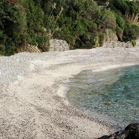 Apartament Apostolos & Eleni Family *